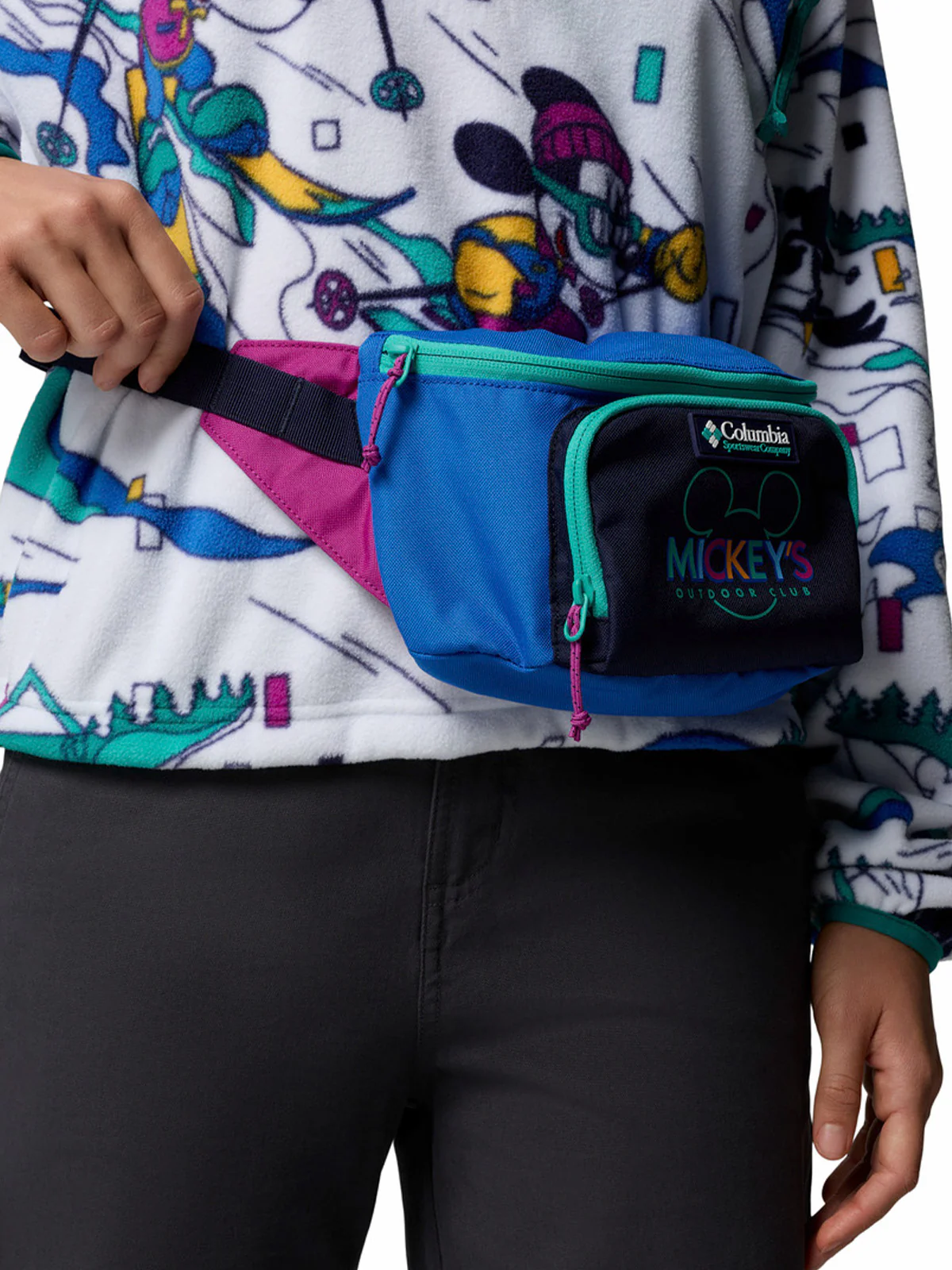 Banano Unisex Csc X Disney Hip Pac Azul Columbia - Image 8