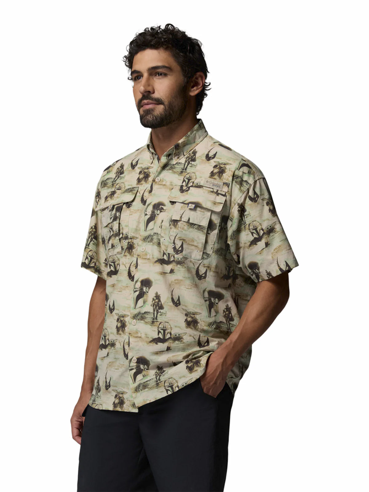 Camisa Hombre Mandalorian Grogu Beige Columbia