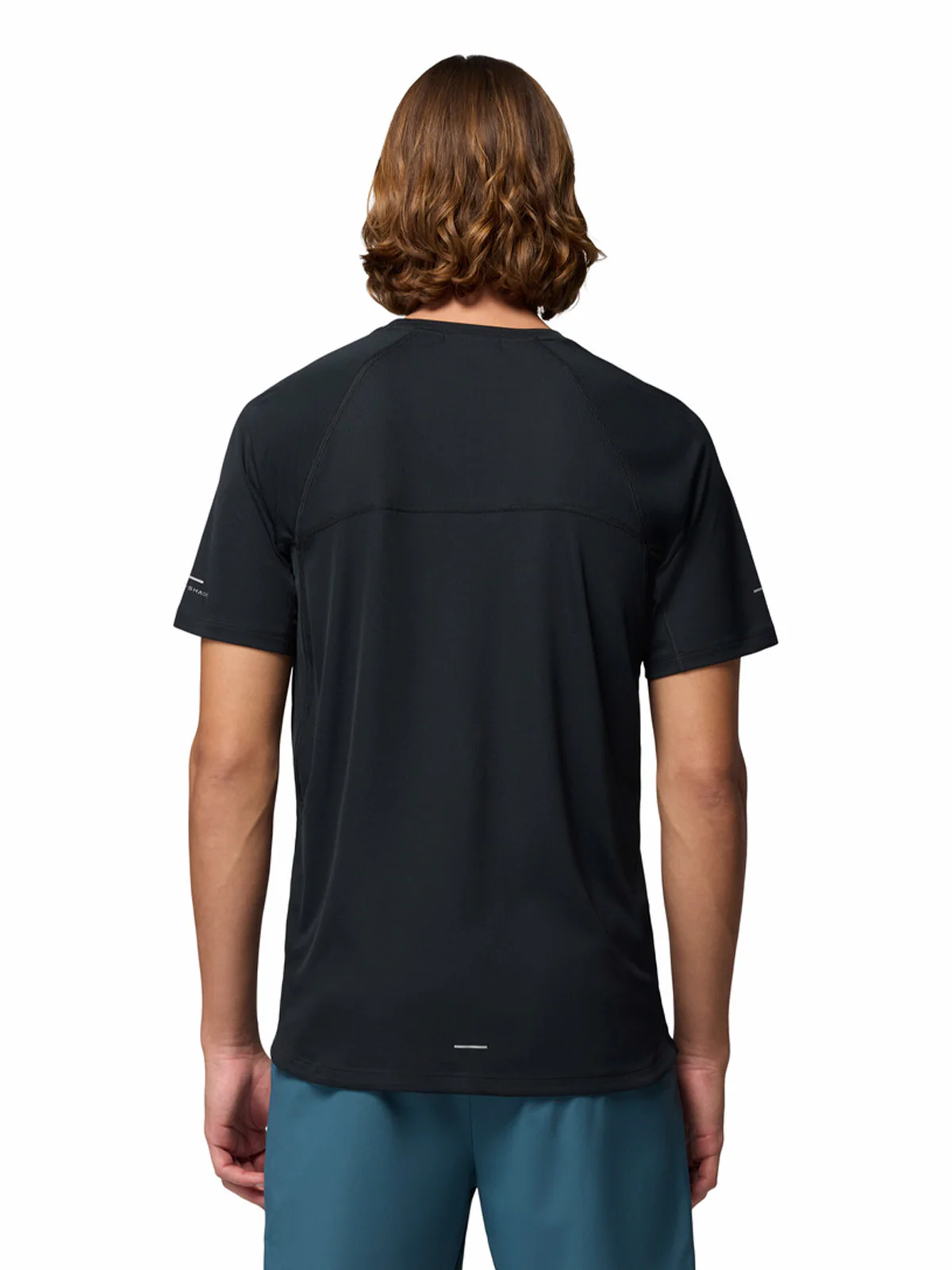 Polera Manga Corta Hombre Stealth Spring Negro Columbia - Image 3