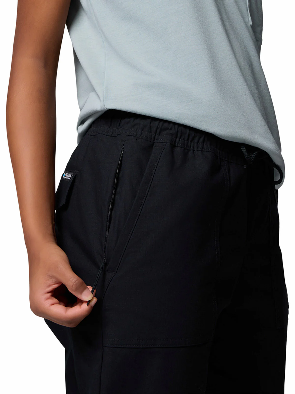 Short Mujer ROC Ripstop Negro Columbia - Image 5