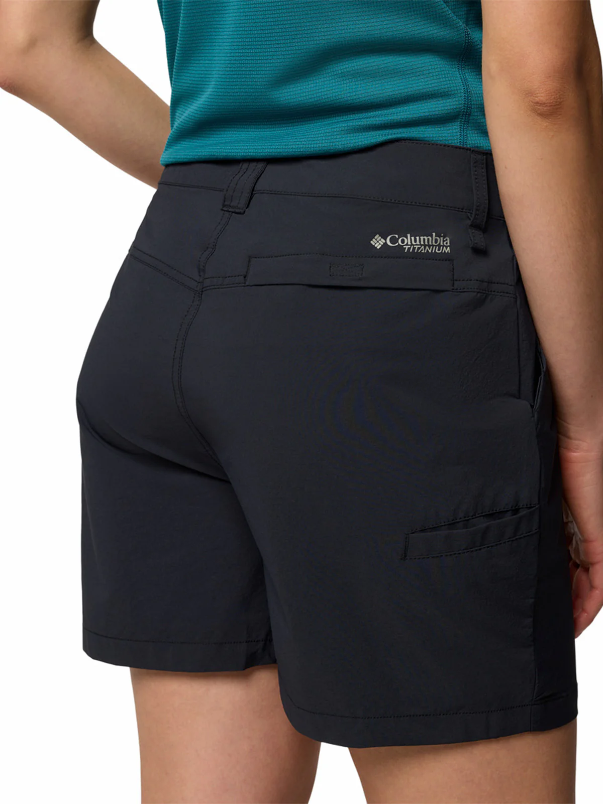 Short Mujer Summit Valley Negro Columbia - Image 5